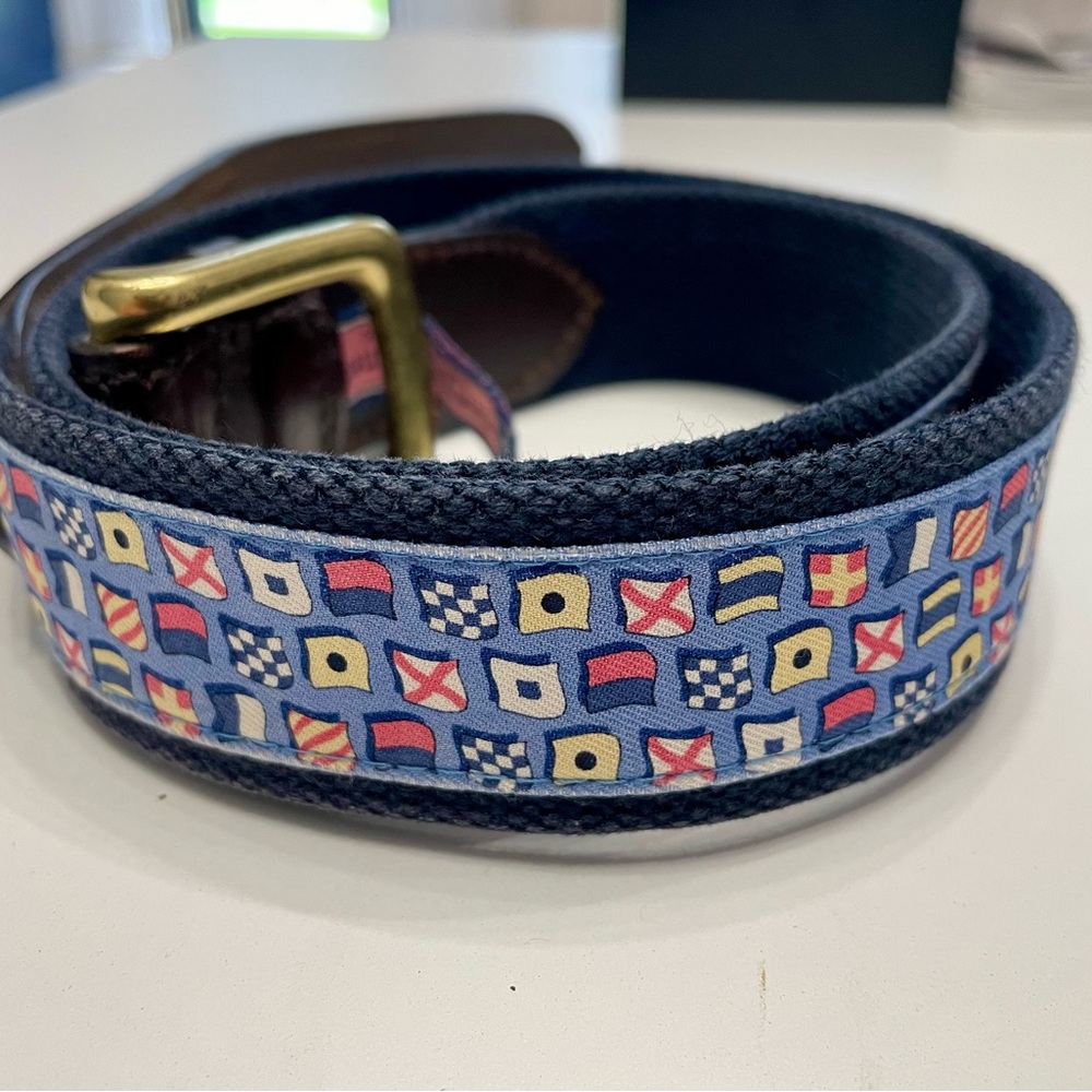 Vineyard Vines Sailing Flag Belt Leather Brass Buckle Size 34